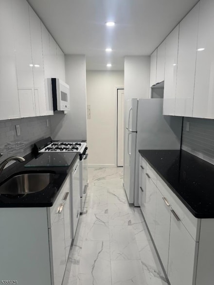 5 River Rd Unit B, Nutley, NJ 07110