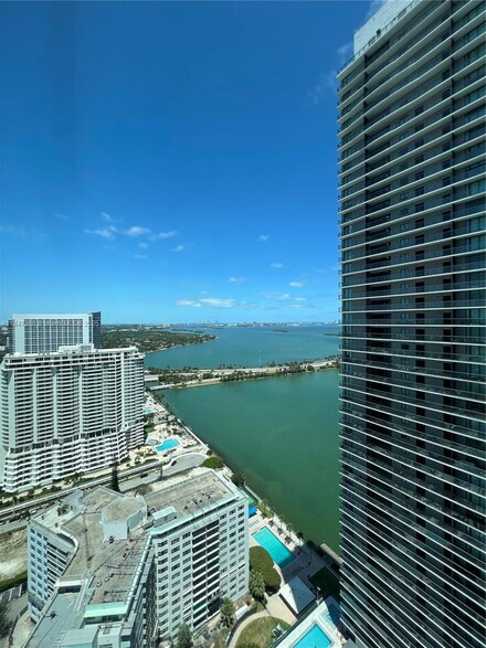 650 NE 32nd St Unit 3508, Miami, FL 33137