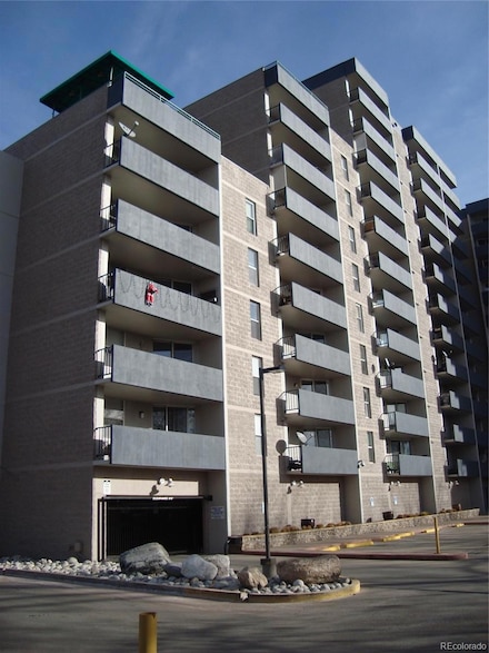 601 W 11th Ave Unit 418, Denver, CO 80204