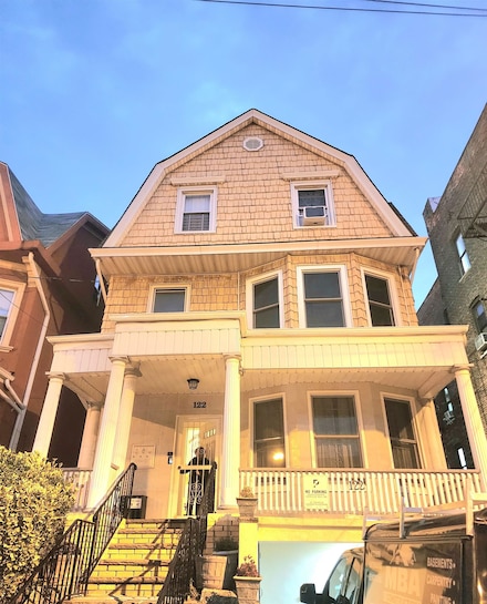 122 Jewett Ave Unit 2, Jersey City, NJ 07304