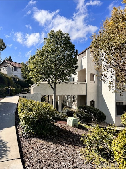 16470 Avenida Venusto Unit B, San Diego, CA 92128