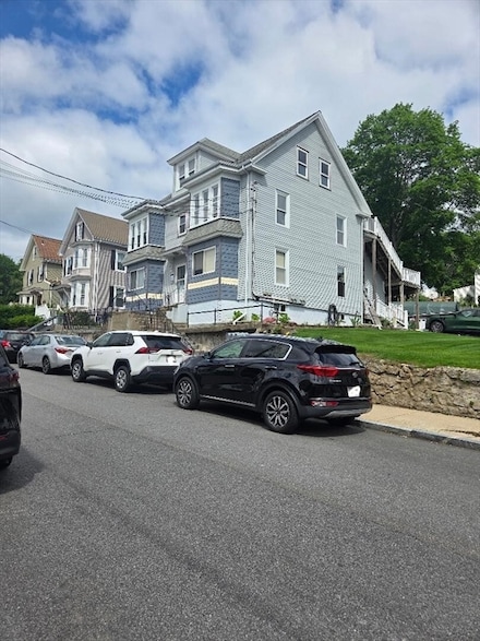 13 Porter St Unit 2, Woburn, MA 01801
