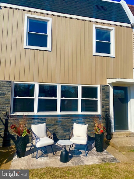 5809 Mitchell Rd, Levittown, PA 19057