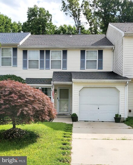 114 Crosley Dr, Atco, NJ 08004