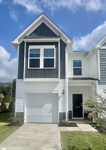 2033 Hillman Way, Roebuck, SC 29376