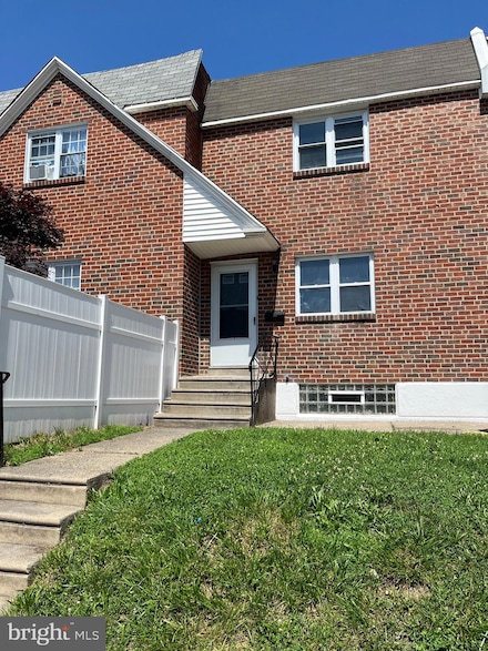 5916 Elmhurst St, Philadelphia, PA 19149