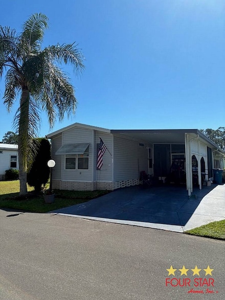 275 Dixie Cir, Haines City, FL 33844