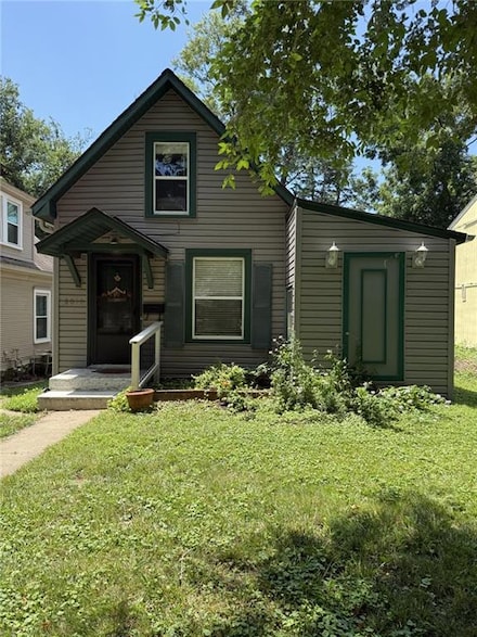 6016 Harrison St, Kansas City, MO 64110