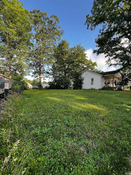 2404 Shadybrook Dr, Fort Wayne, IN 46803