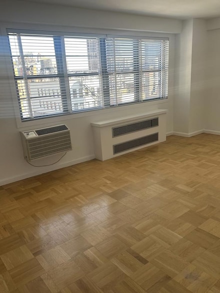 320 E 58th St Unit 14E, New York, NY 10022