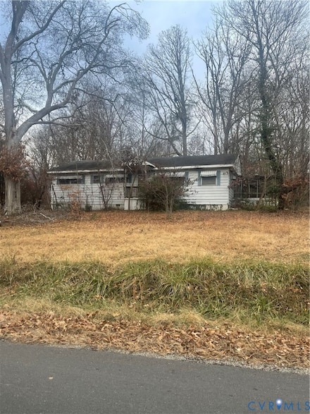 2134 Lakeview Dr, Powhatan, VA 23139