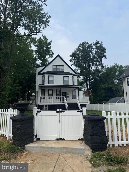 3708 Fairview Ave, Baltimore, MD 21216
