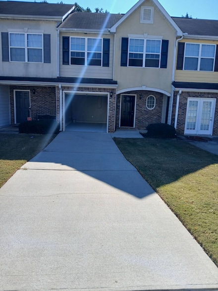 653 Georgetown Ln, Jonesboro, GA 30236