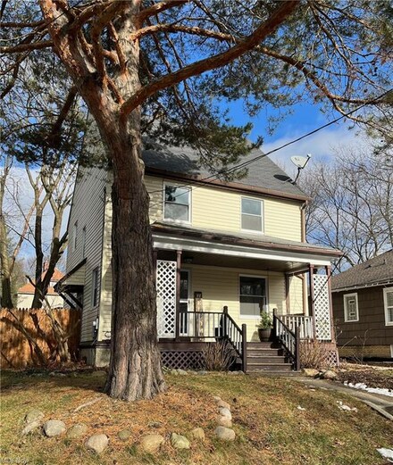319 E Grant St, Kent, OH 44240