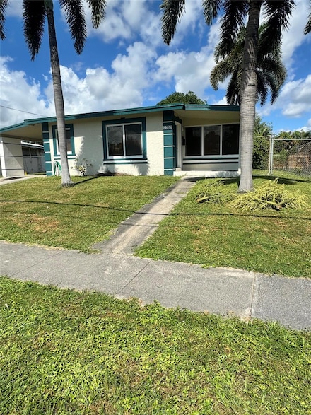 2757 SW 7th St, Fort Lauderdale, FL 33312
