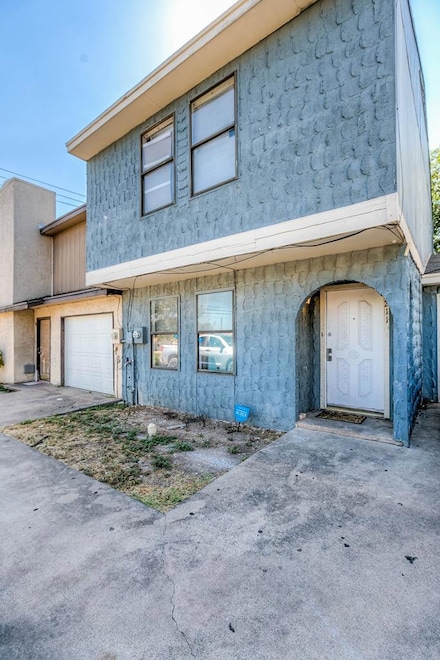 1211 N Garfield St, San Angelo, TX 76901