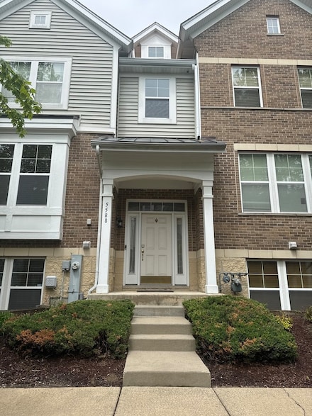 5588 Cambridge Way, Hanover Park, IL 60133