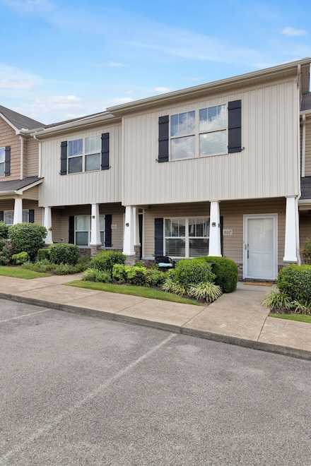 807 Lower Park Place, Antioch, TN 37013