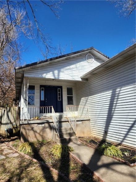 811 A E Fick Ave, Harrison, AR 72601