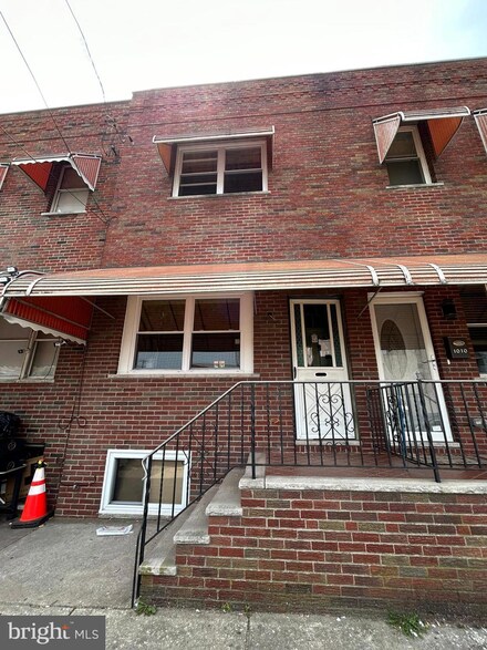 1008 Snyder Ave, Philadelphia, PA 19148