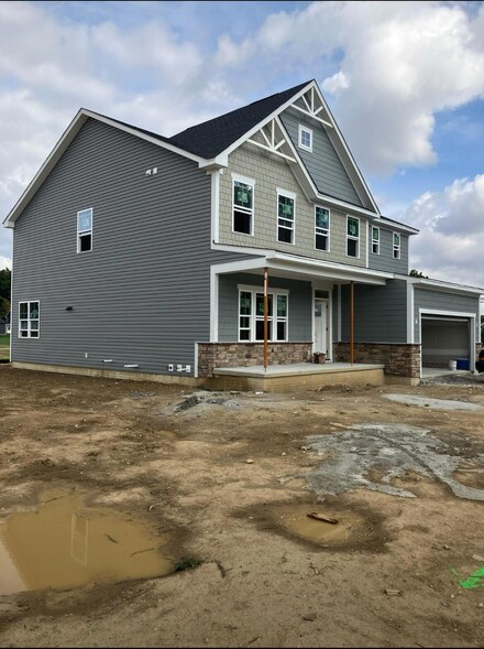 1705 Cabot Ln, Sunbury, OH 43074