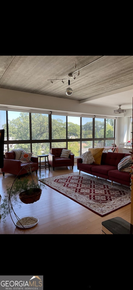 563 Memorial Dr SE Unit 401, Atlanta, GA 30312
