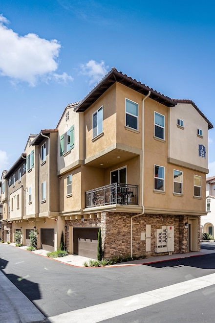 8383 Yellowstone St, Lemon Grove, CA 91945