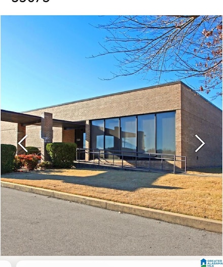 1451 S Main St, Graysville, AL 35073