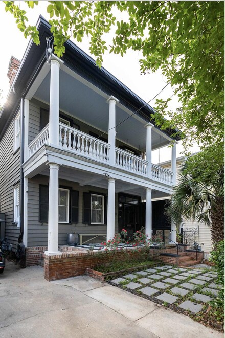 559 Rutledge Ave, Charleston, SC 29403