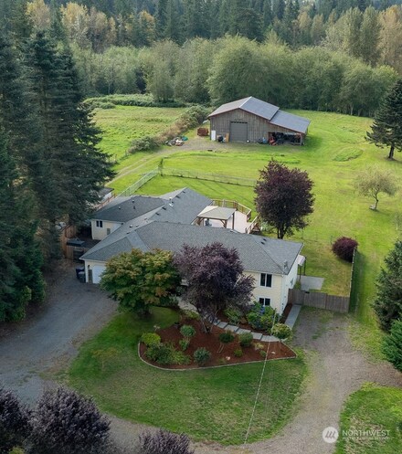 18016 Butler Rd, Snohomish, WA 98290