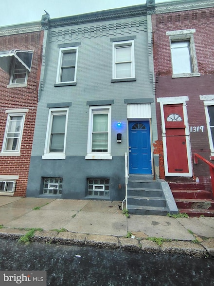 1321 W Auburn St, Philadelphia, PA 19132