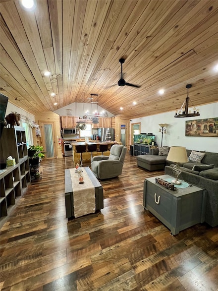 2007 Bluebonnet Ln, Milford, TX 76670