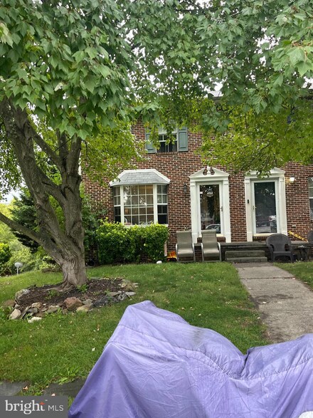 217 Willowbrook Ct, Winchester, VA 22602