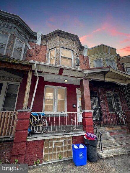 3145 N 8th St, Philadelphia, PA 19133