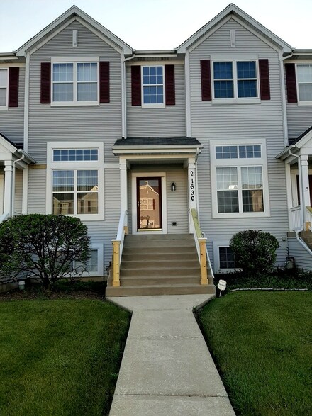 21630 Dogwood Rd Unit 1202, Matteson, IL 60443