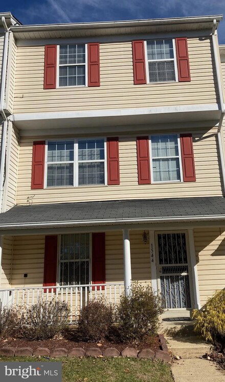 1544 Deep Gorge Ct, Oxon Hill, MD 20745