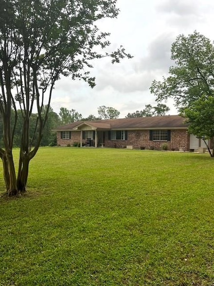 1423 Thornton Rd, Huntington, TX 75949