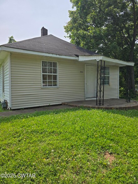 1006 N 12th Ave, Humboldt, TN 38343