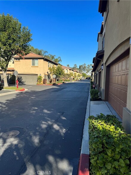 17871 Shady View Dr Unit 1805, Chino Hills, CA 91709