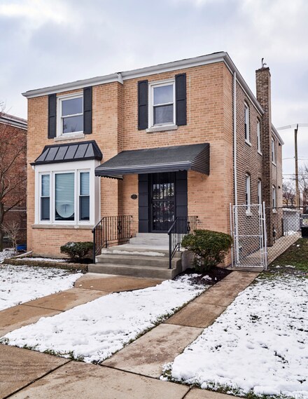 5305 W Gladys Ave, Chicago, IL 60644