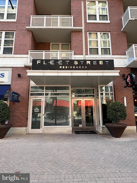 157 Fleet St Unit 906, Oxon Hill, MD 20745