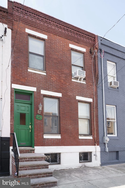 908 Mifflin St, Philadelphia, PA 19148