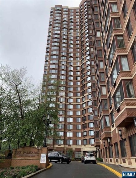 100 Old Palisade Rd Unit 2611, Fort Lee, NJ 07024