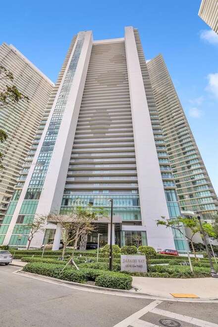 650 NE 32nd St Unit BH4, Miami, FL 33137