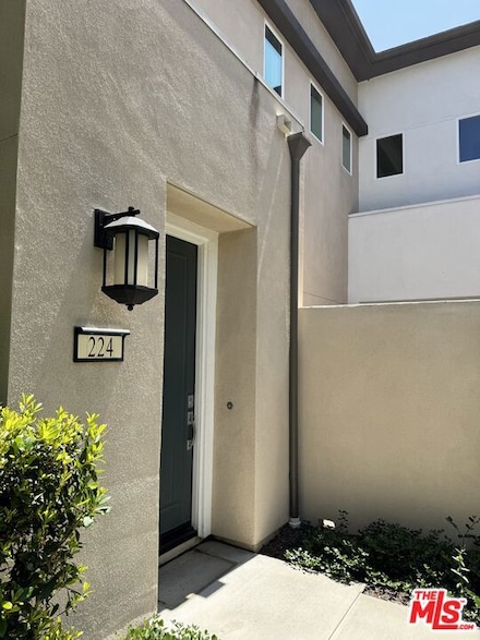 224 Follyhatch, Irvine, CA 92618