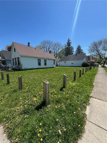 57 Bartlett St, Rochester, NY 14608