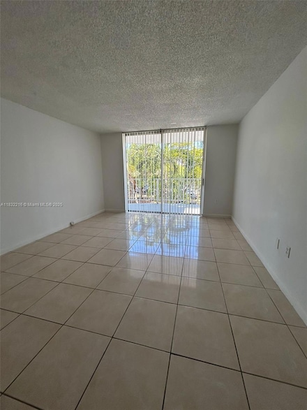 496 NW 165th St Unit D-310, Miami, FL 33169