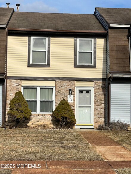 274 Greenwood Loop Rd Unit 13G, Brick, NJ 08724