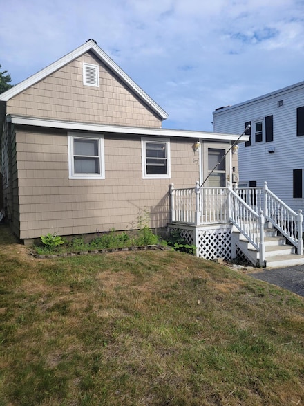 67 Stevens St, Lewiston, ME 04240