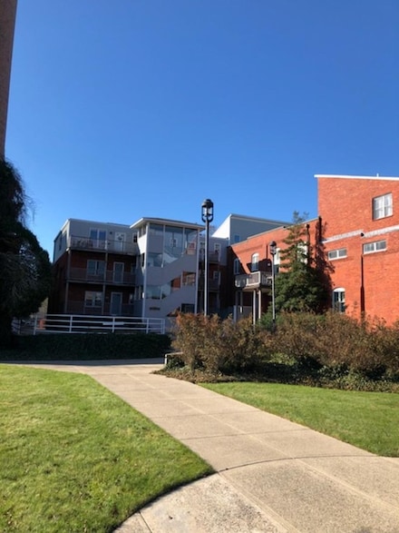 45 Main St Unit 31, Wareham, MA 02571